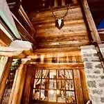 Hotel Relais Du Chateau Blanc 4*