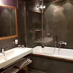 Relais Du Chateau Blanc Hotel 4*