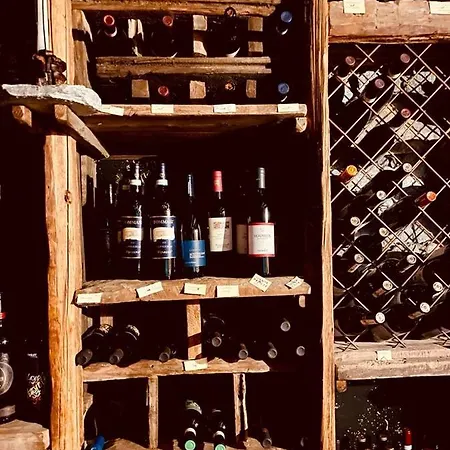 Relais Du Chateau Blanc 4*